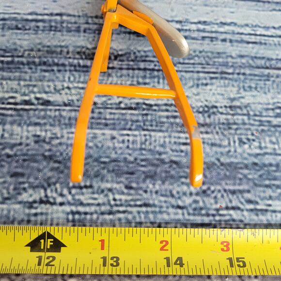 Vtg Ertl 1/16 scale Minneapolis Moline hand plow 125th Anniversary yellow/silver - Picture 6 of 7